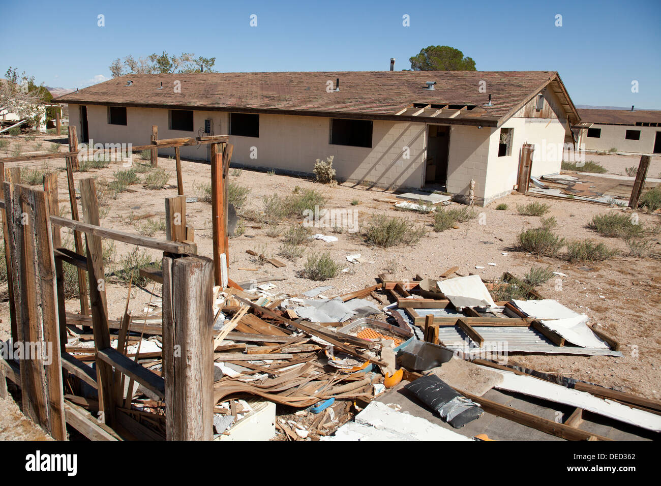 Abandoned house - California USA Stock Photo