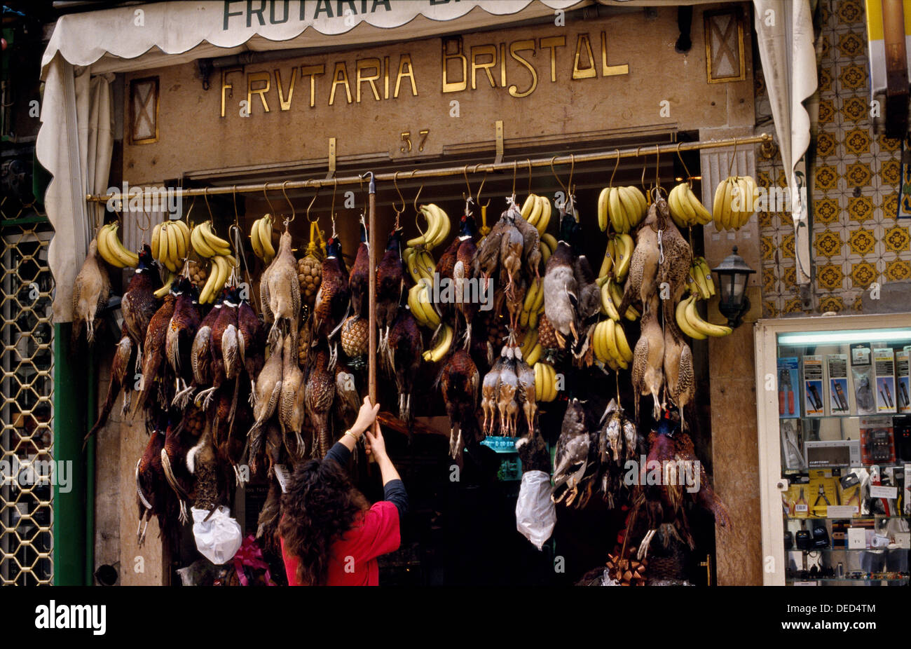 Bristol Fruiterer´s. Lisbon. Portugal Stock Photo - Alamy
