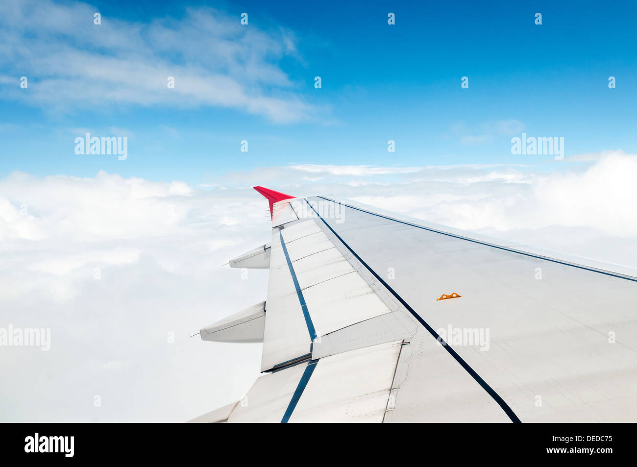 Airplane wing close hi-res stock photography and images - Alamy