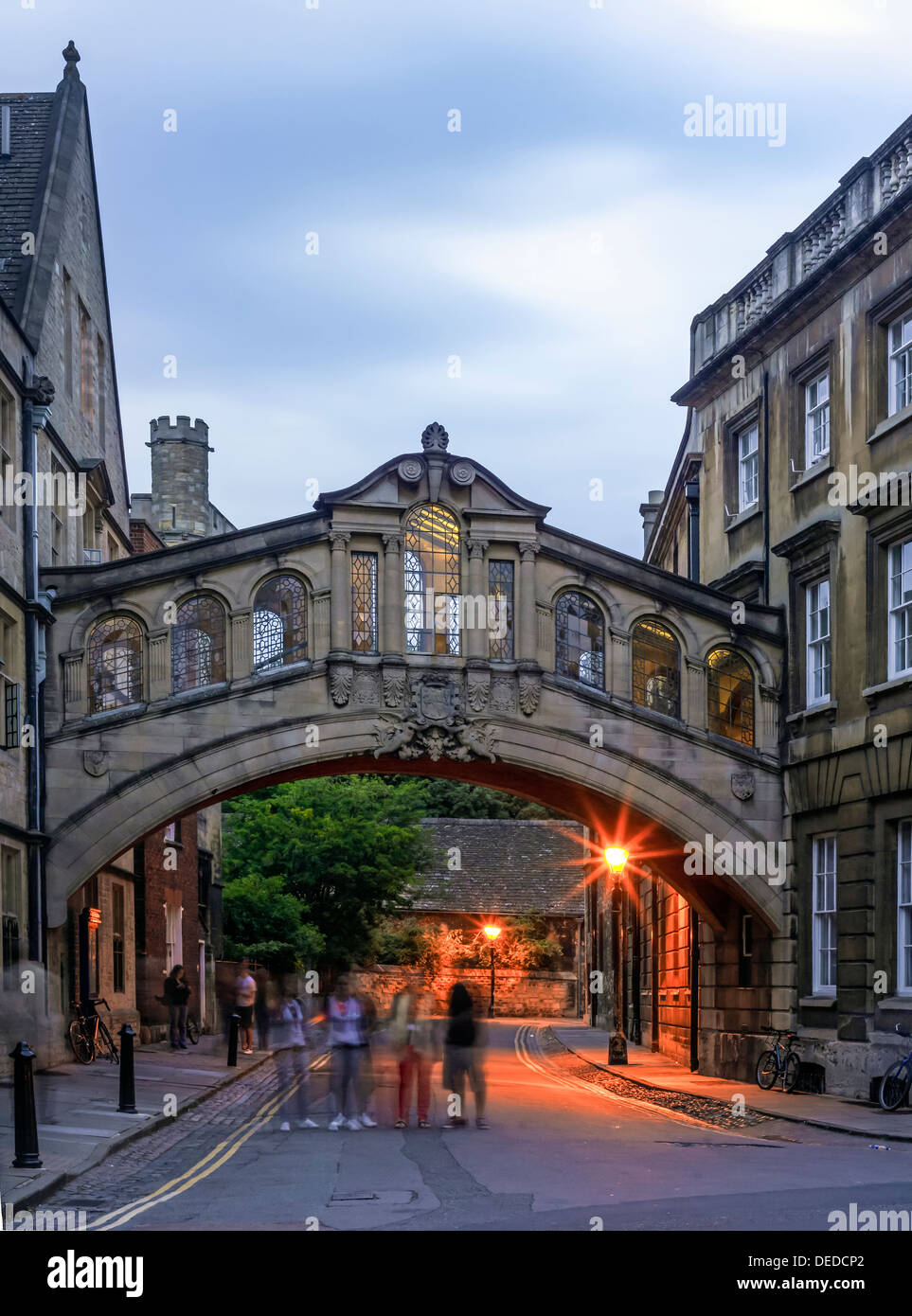 Students under Bridge of Sighs, Oxford Stock Photo