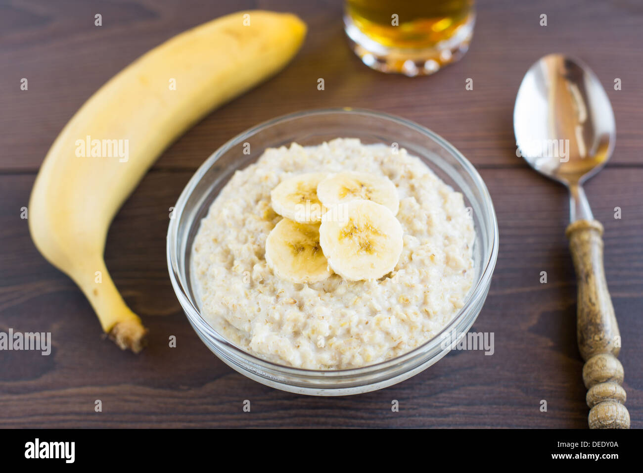 рисовый банан. каша. рисовый банан. блюда из риса с бананом. рисовый пирог с арахисовым маслом.