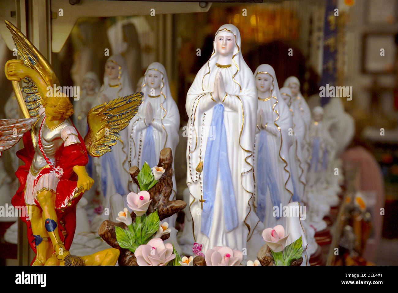 Virgin Mary. Lourdes. Hautes-Pyrénées. Midi-Pyrénées. France Stock ...