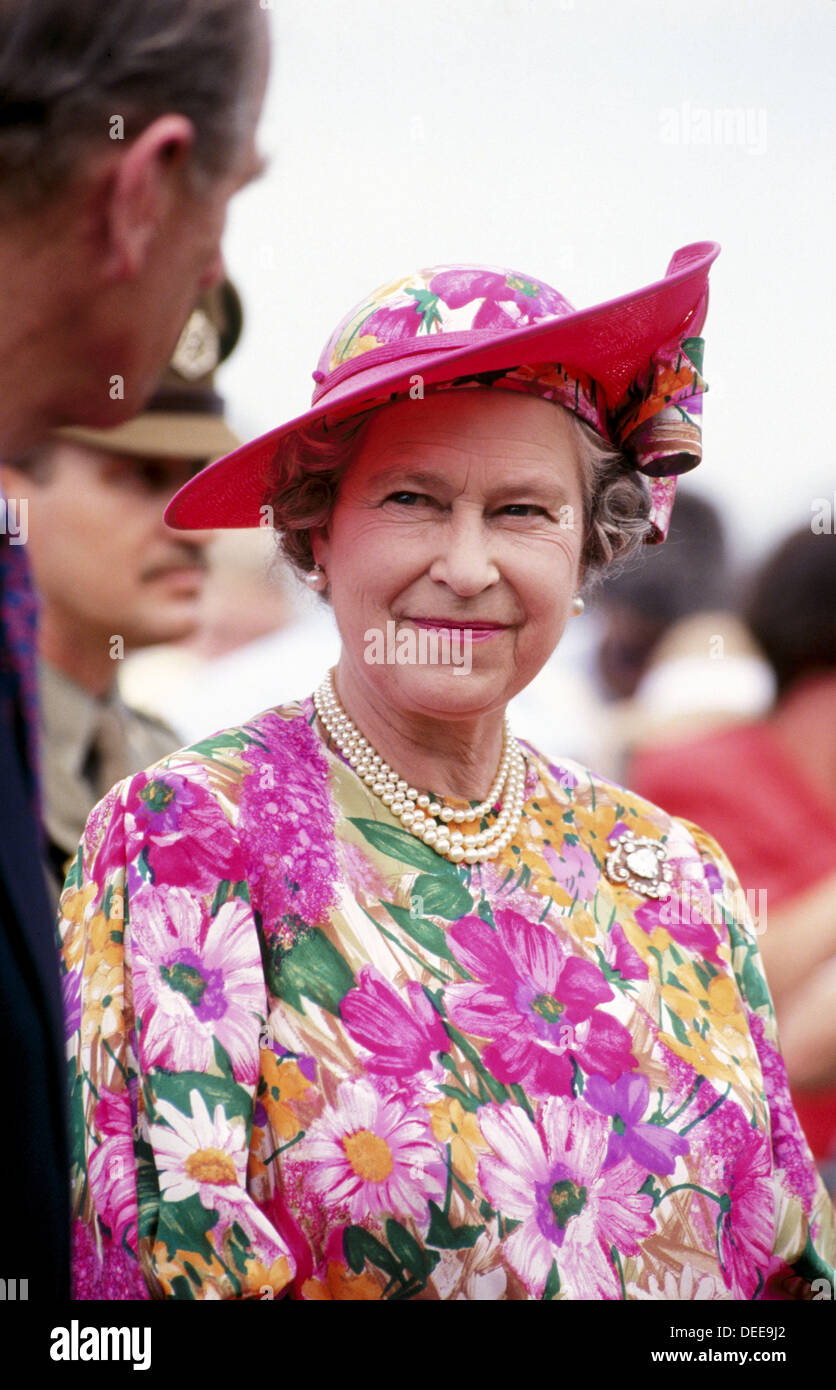 Queen elizabeth ii 1992 hires stock photography and images Alamy
