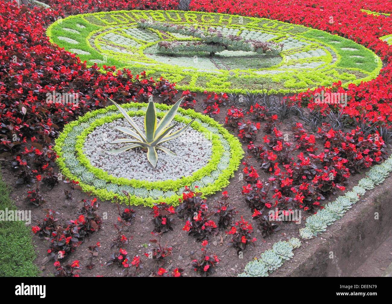 Edinburgh floral clock princes street hires stock photography and