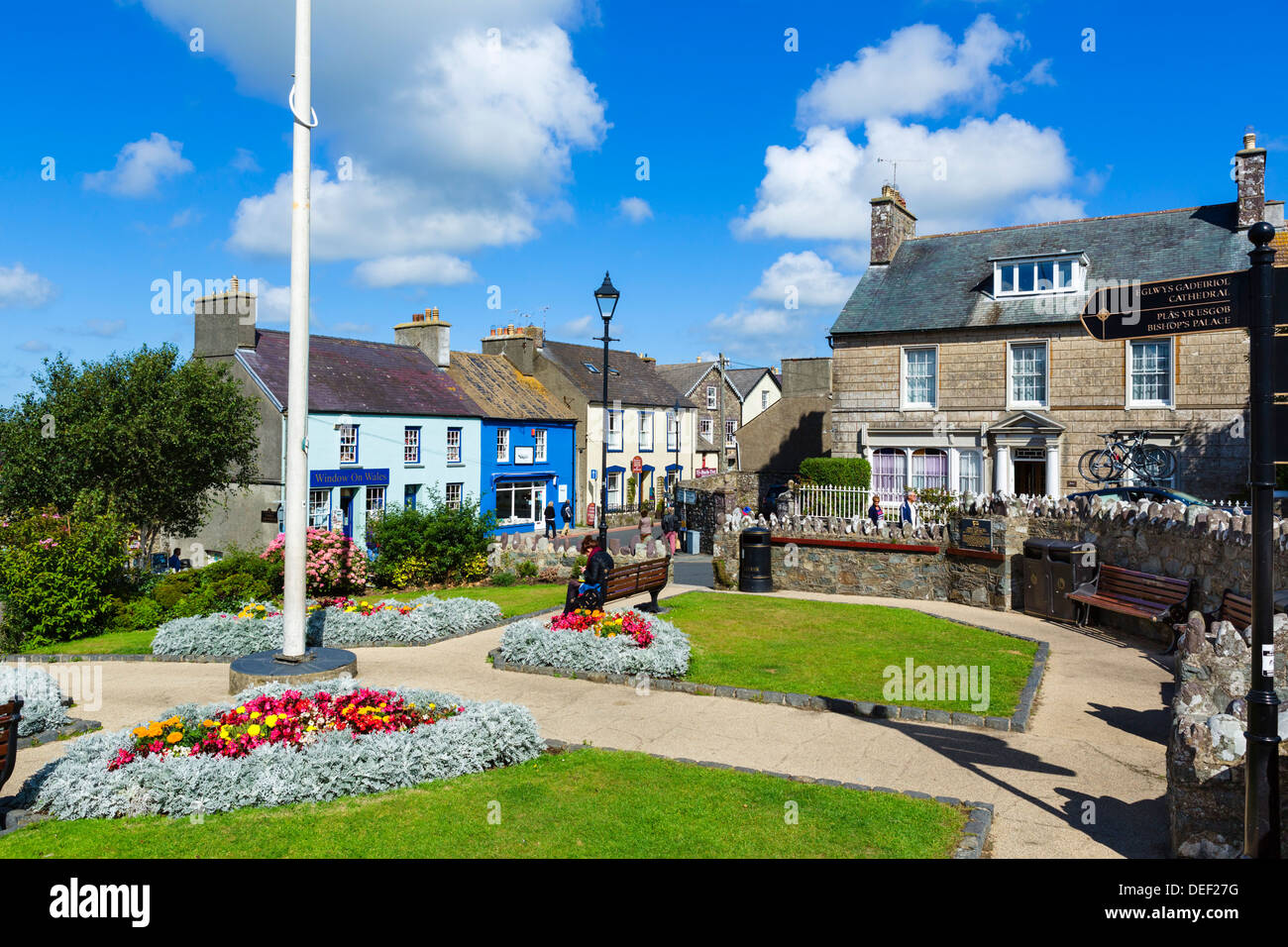 Cross Square in the centre of the cathedral city of St David's, Pembrokeshire, Wales, UK Stock Photo