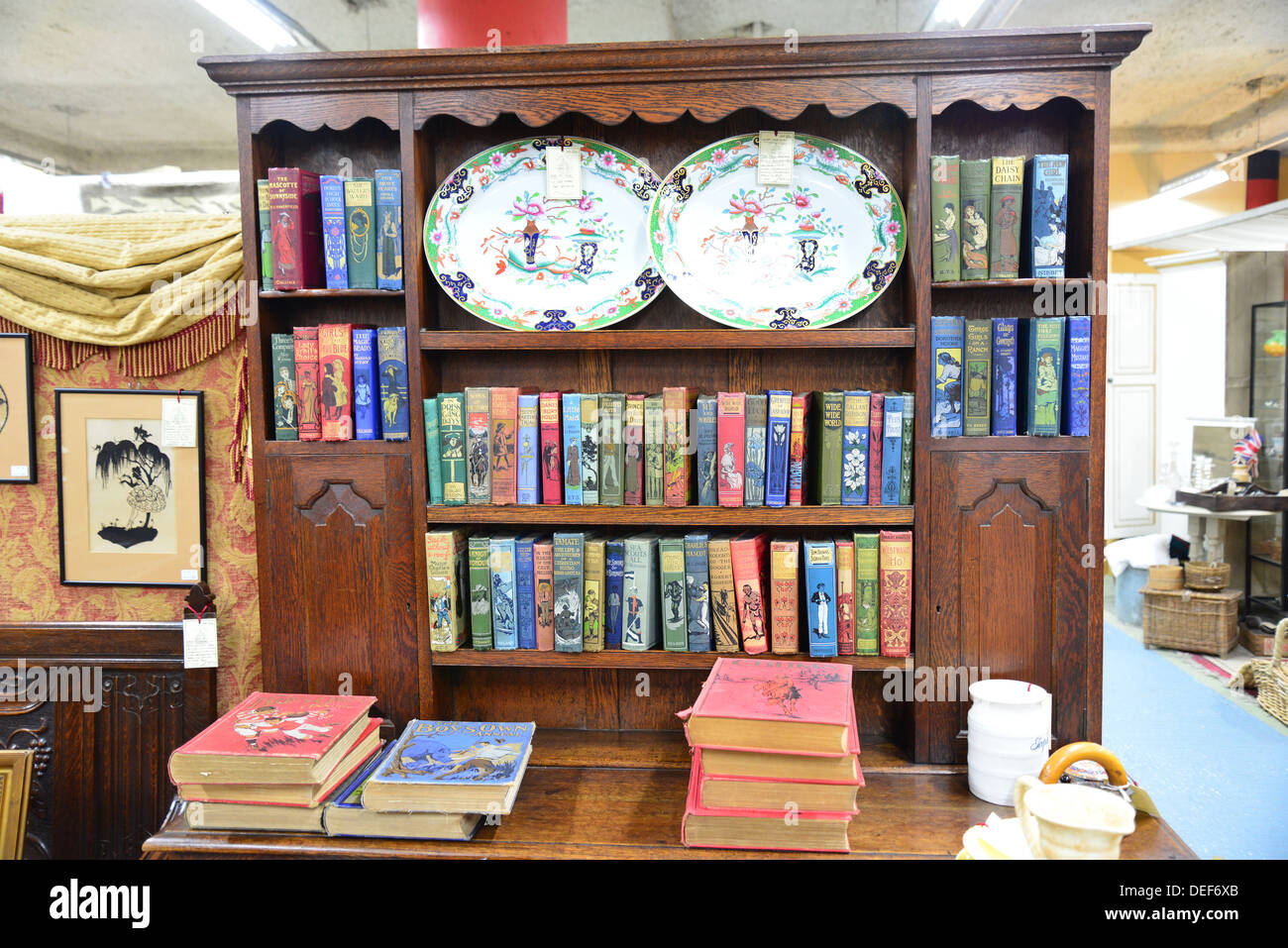 Antique and collectable books at Brackley Antique Cellar, Draymans Walk, Brackley, Northamptonshire, England, United Kingdom Stock Photo