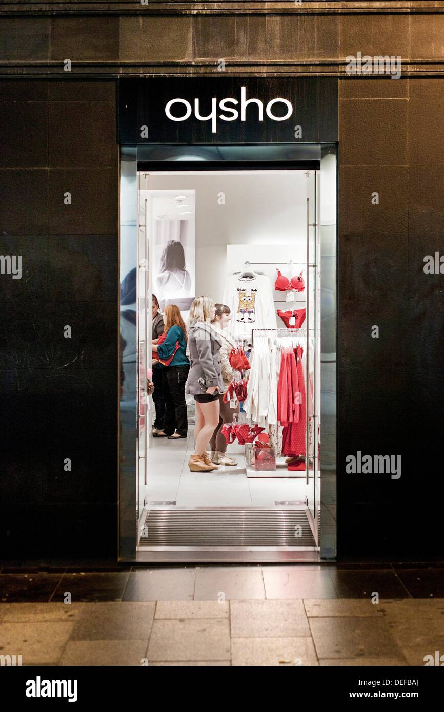 Oysho shop in Gran Vía Street, Madrid Spain Stock Photo - Alamy
