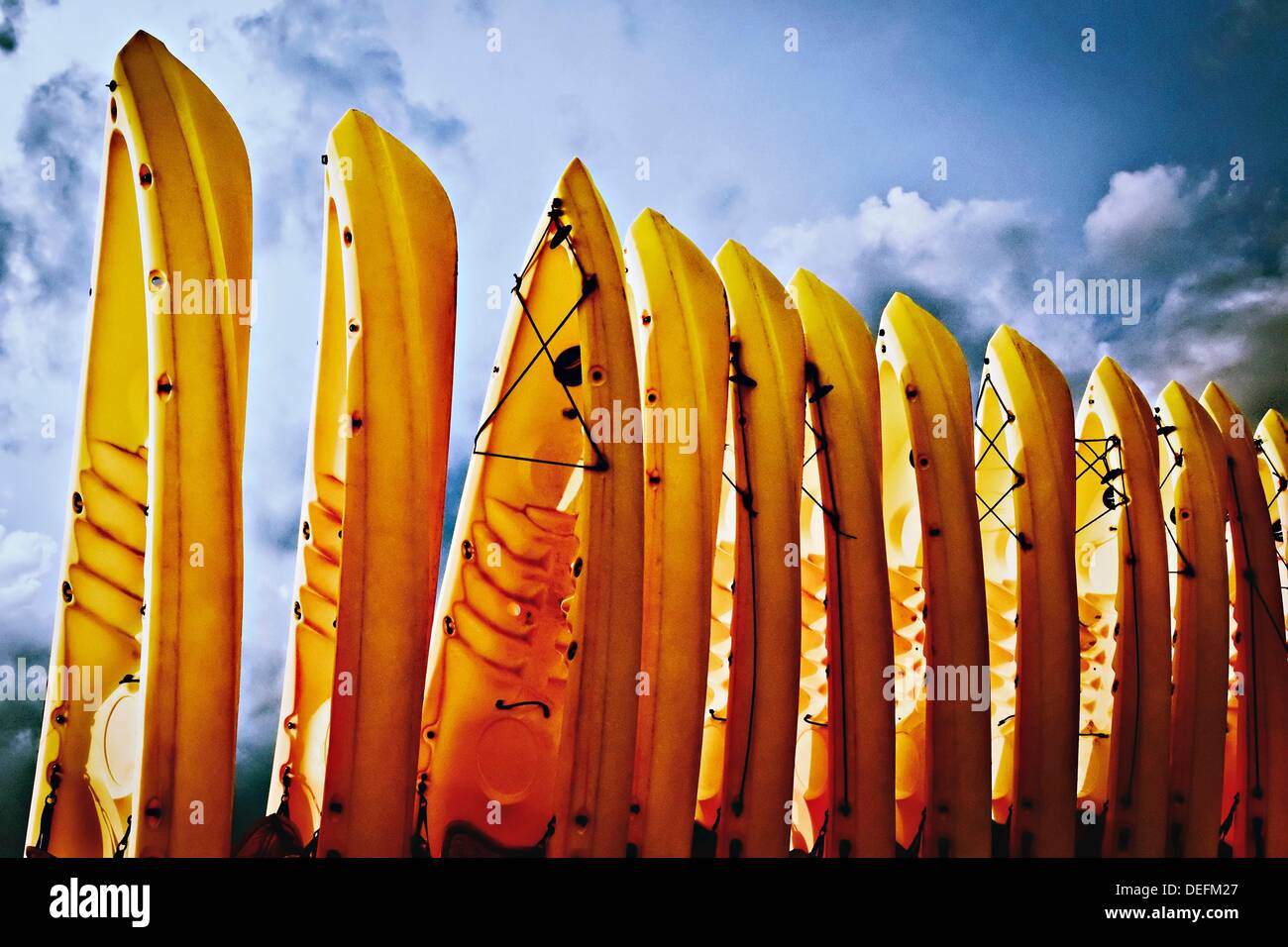 Row of kayaks at the beach Stock Photo Alamy