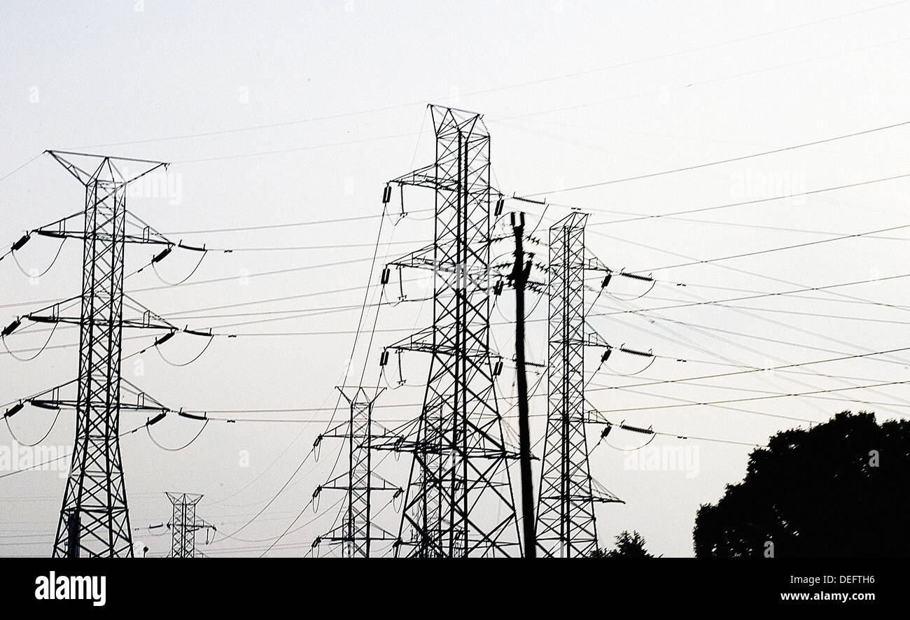 Power transmission lines along the New Jersey turnpike. USA Stock Photo -  Alamy