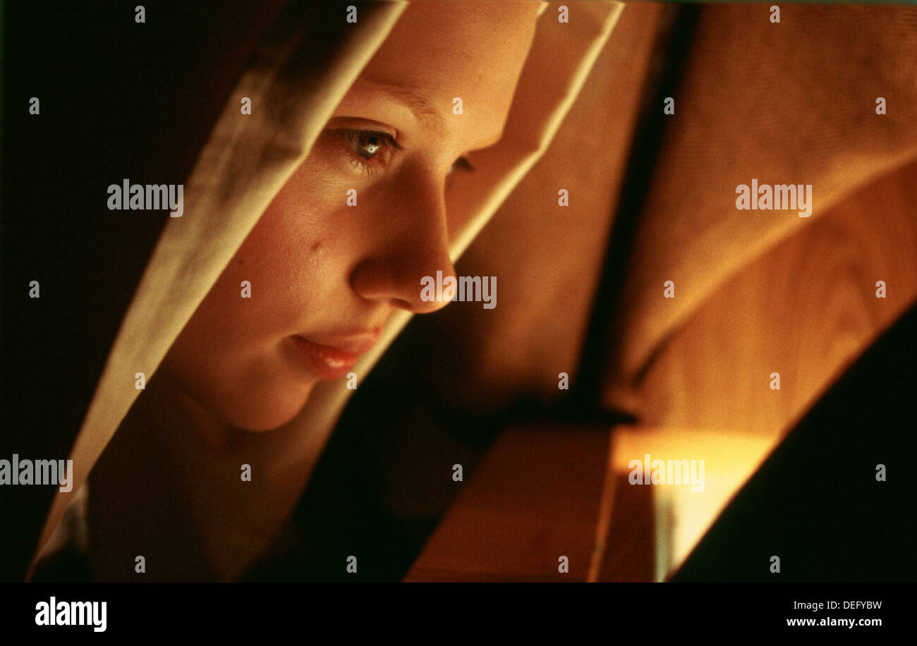 GIRL WITH A PEARL EARRING (2003) SCARLETT JOHANSSON PETER WEBBER (DIR) 007 MOVIESTORE COLLECTION LTD Stock Photo