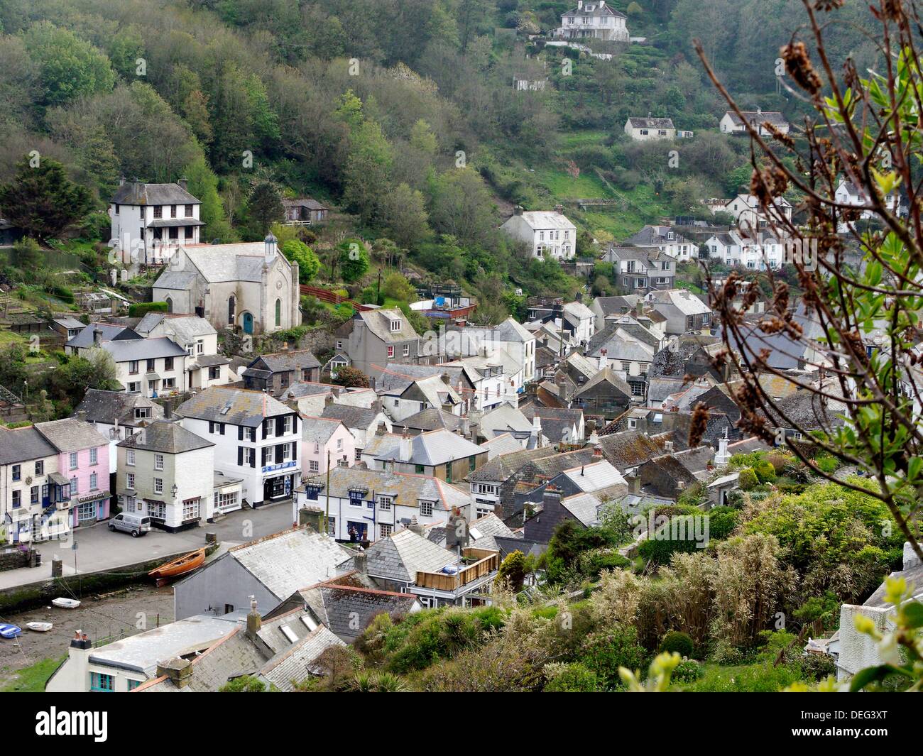 Polperro is a village and fishing port on the south-east. A fishing harbour surrounded by tightly packed old fishermen´s Stock Photo