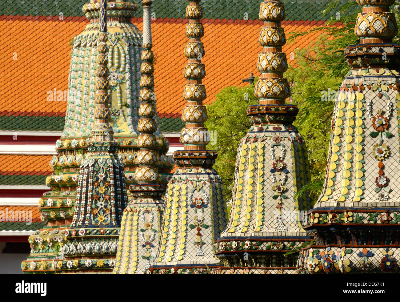 Chedis from the early Rattanakosin period at Wat Pho (Wat Phra Chetuphon), Bangkok, Thailand, Southeast Asia, Asia Stock Photo