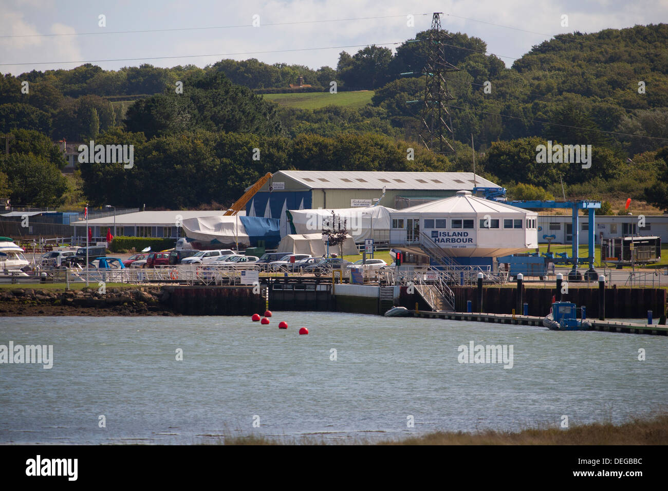 Island Harbour, Marina, The Folly, Medina Valley, River Medina, Yachts