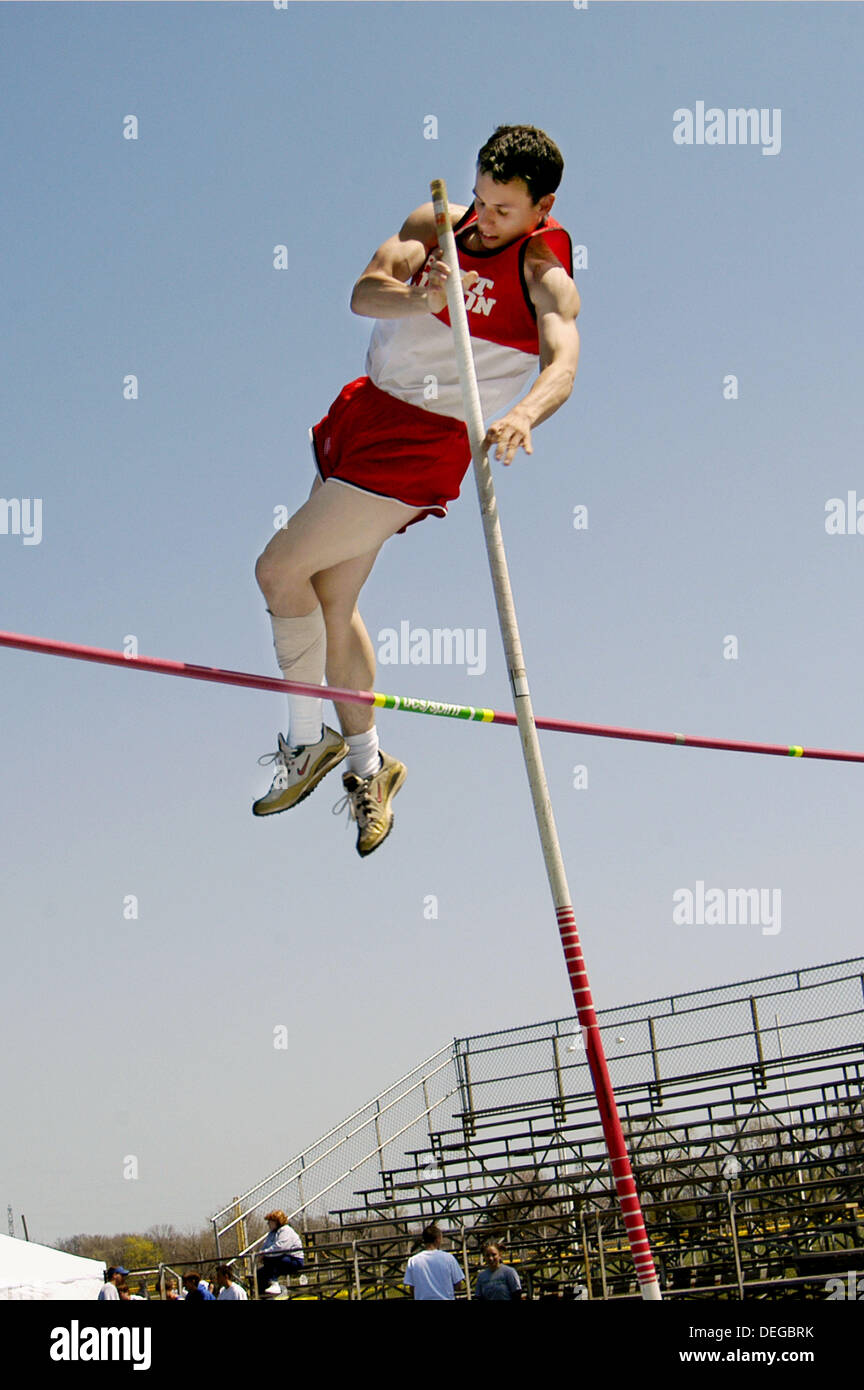 Male high school pole vaulter Stock Photo Alamy