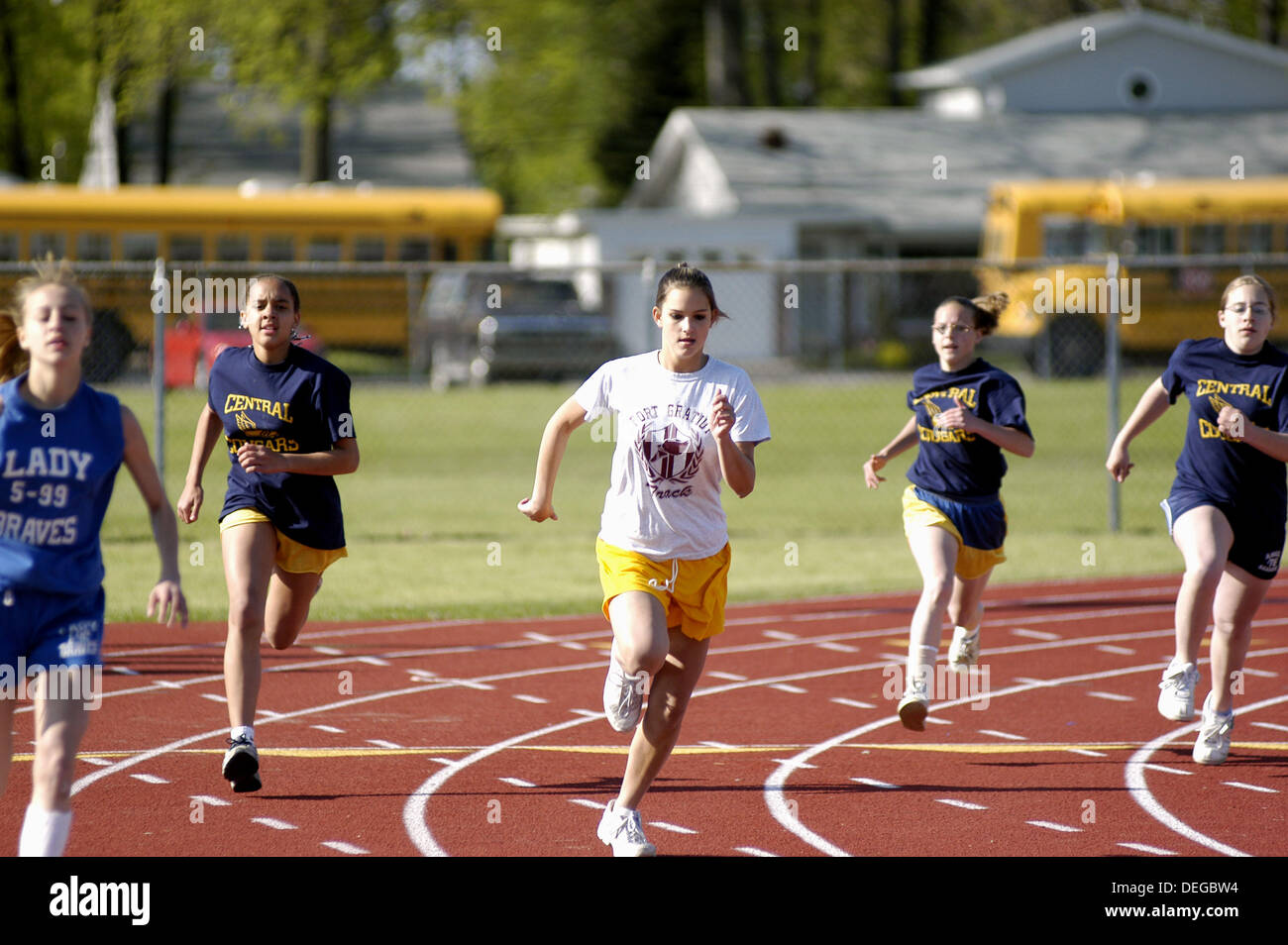 track-meet-teen-female-hi-res-stock-photography-and-images-alamy