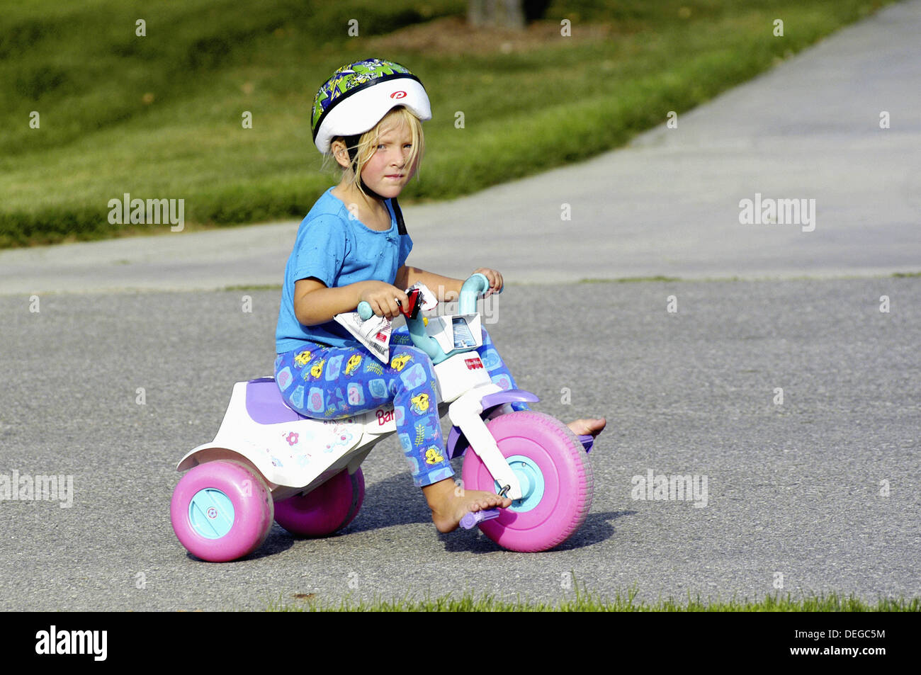 helmet for 3 year old girl
