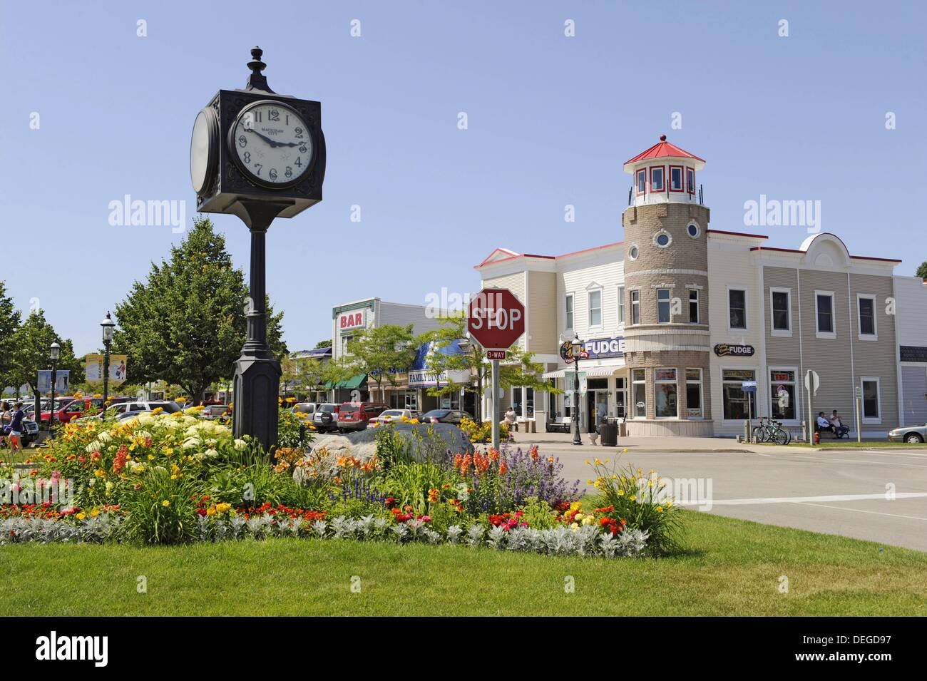 Businesses and Streetscape in Mackinaw City Michigan Stock Photo Alamy