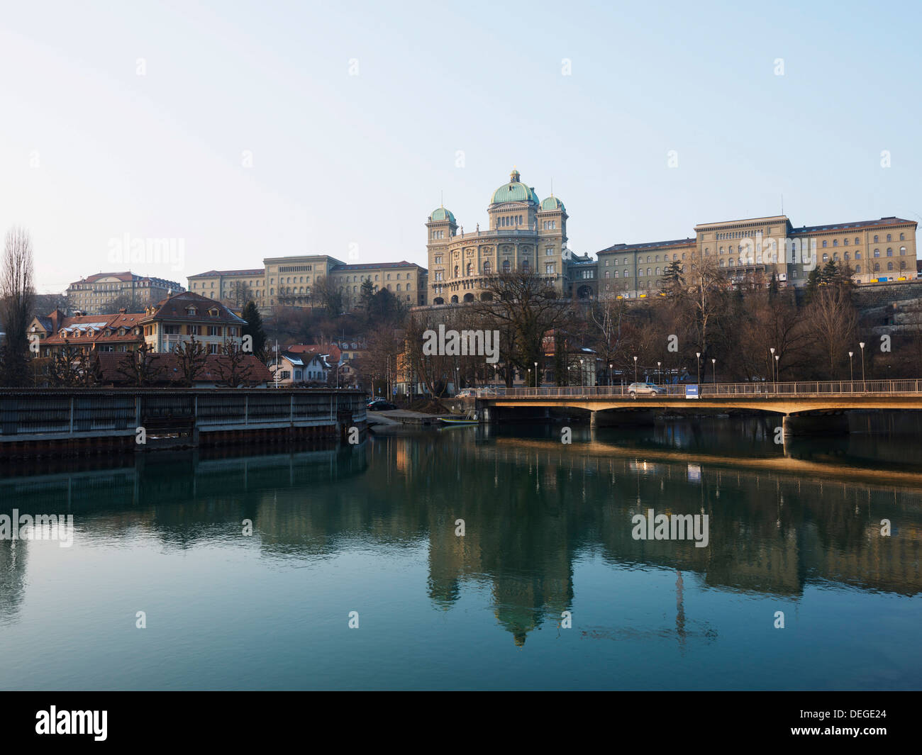Bern switzerland houses aar river hires stock photography and images