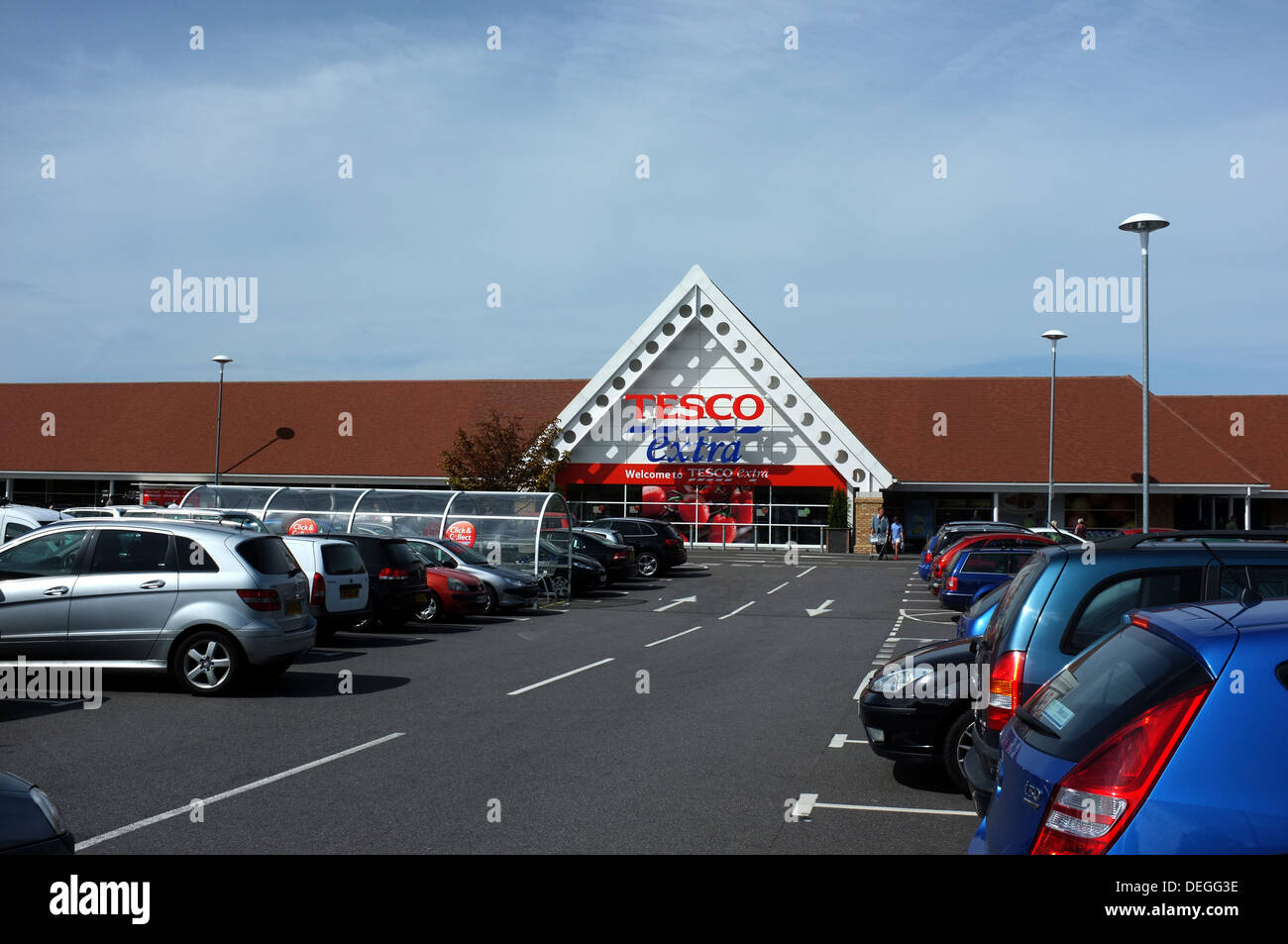 Supermarket drinks tesco hires stock photography and images Alamy