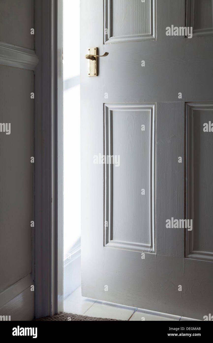 Door ajar hires stock photography and images Alamy