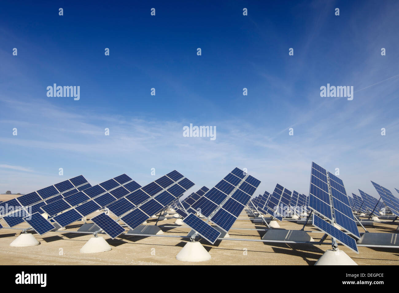solar station in Zuera, Saragossa, Aragon, Spain Stock Photo - Alamy