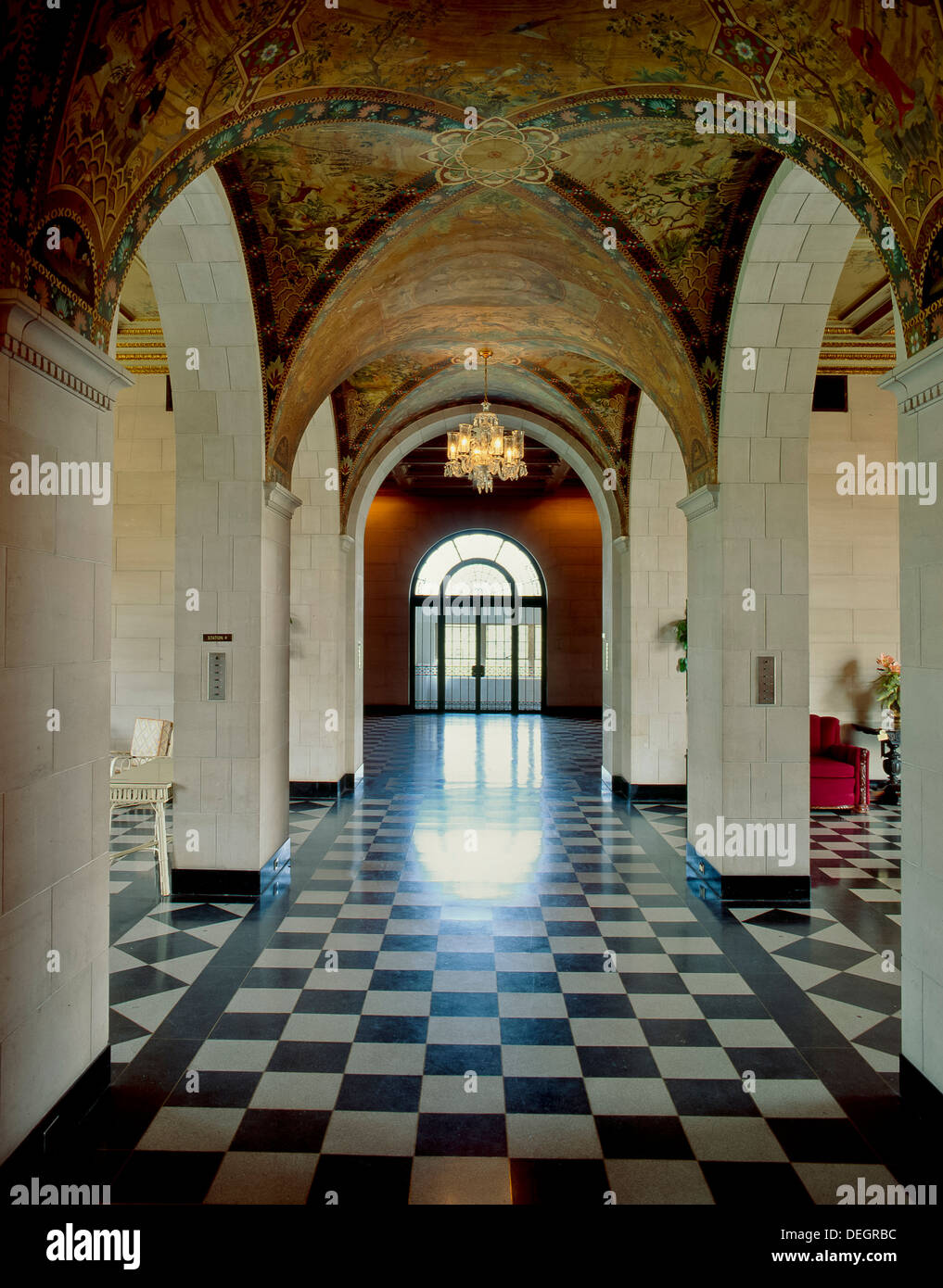 Marland Mansion in Ponca City, OK Stock Photo 60605872 Alamy