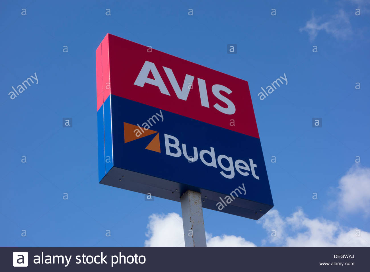 Compare car rentals at Cairns Airport Brisbane Airport offers a range of rental car services to make Queensland's great south east all the more accessible. You’ll find most major car hire brands located right at the airport, including Avis, Budget, Europcar, Hertz, Enterprise Holdings, and Thrifty.