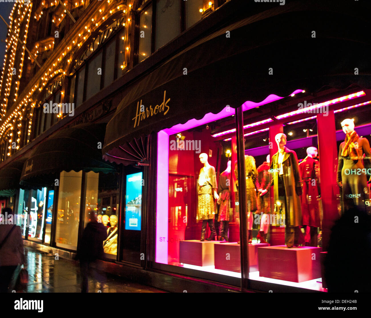 Harrods shop front hires stock photography and images Alamy