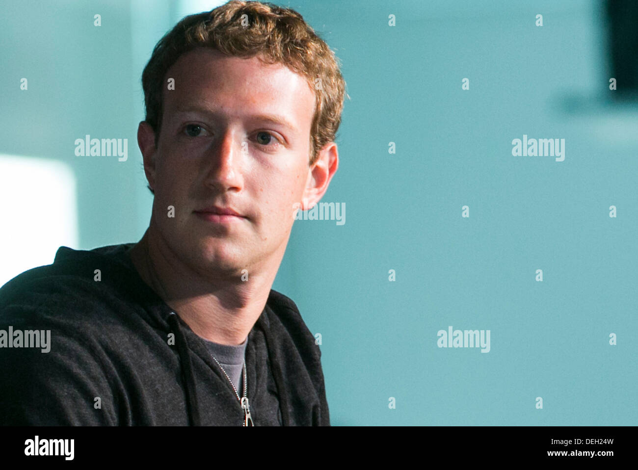 Mark zuckerberg hires stock photography and images Alamy