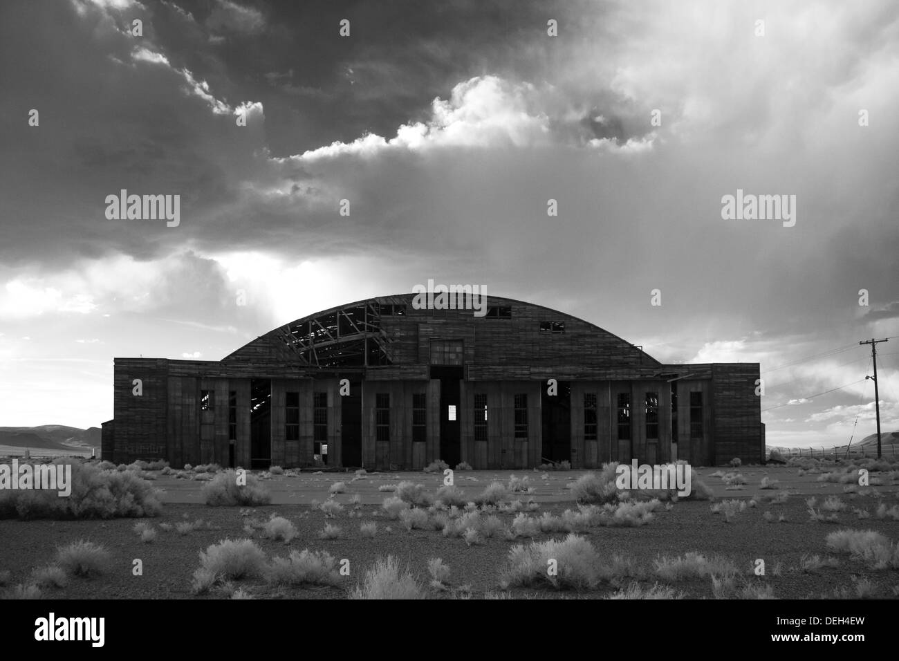 Infrared Photos of Tonopah Airport Nevada hangars Stock Photo Alamy