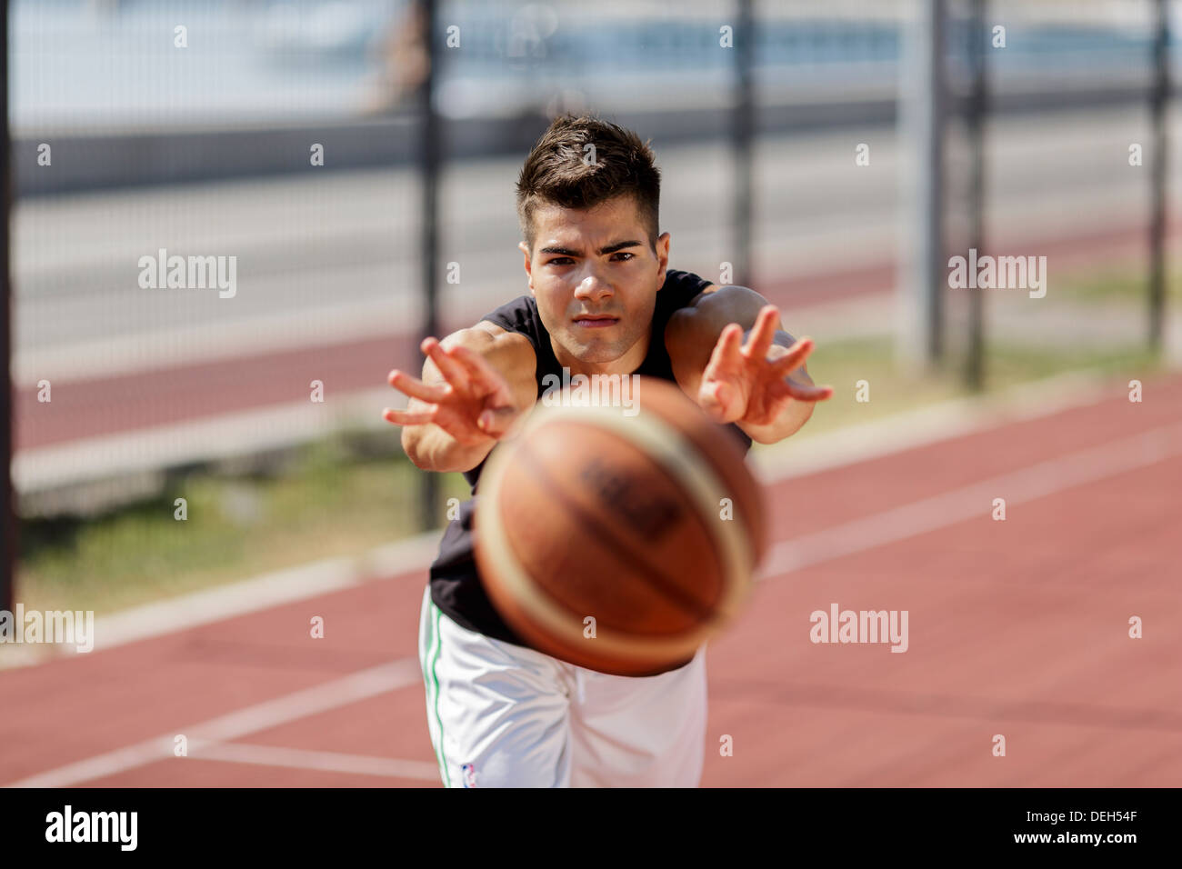 Throwing player hi-res stock photography and images - Alamy