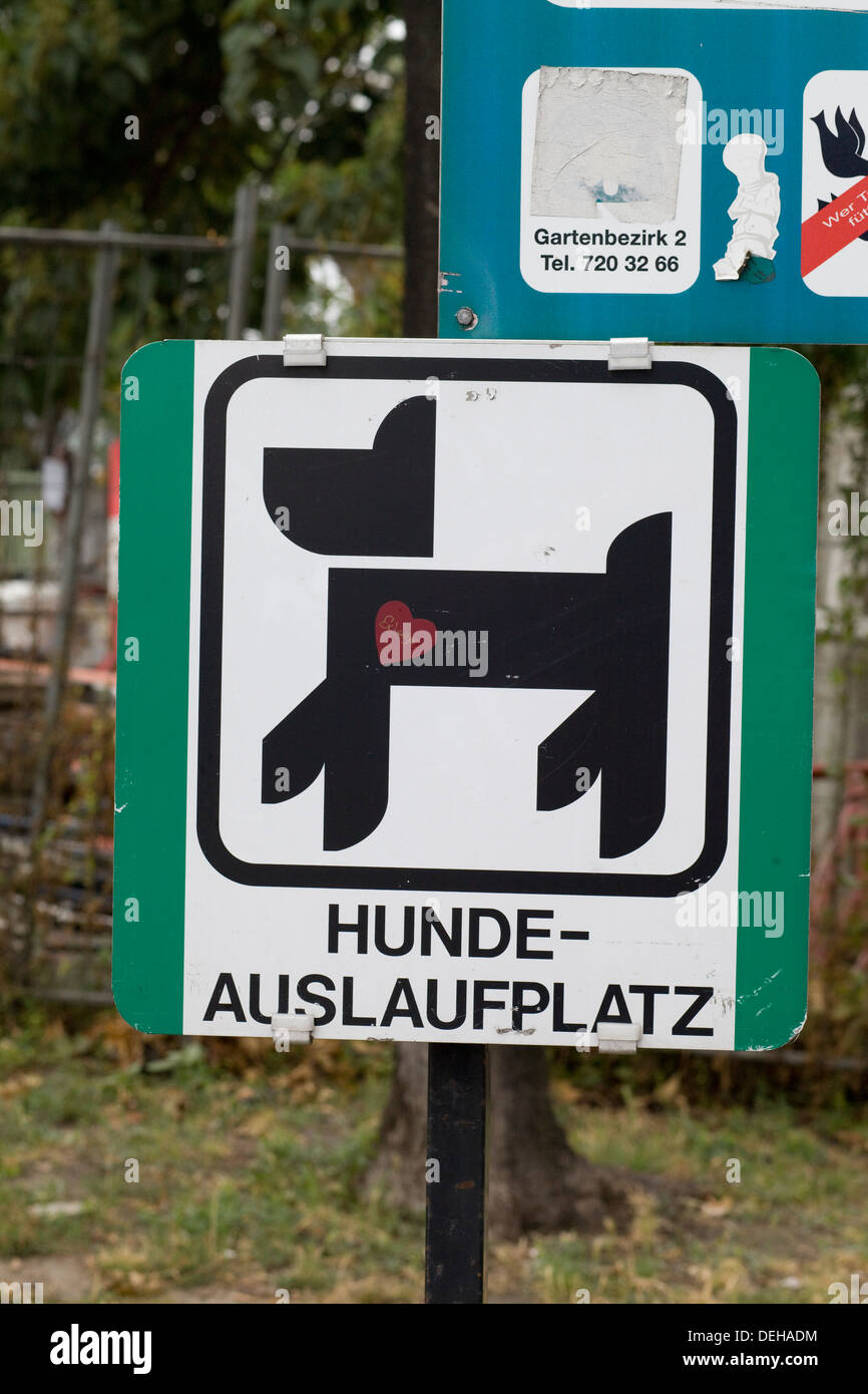 Hundeauslaufplatz sign dog walking areas sign Vienna Austria Stock