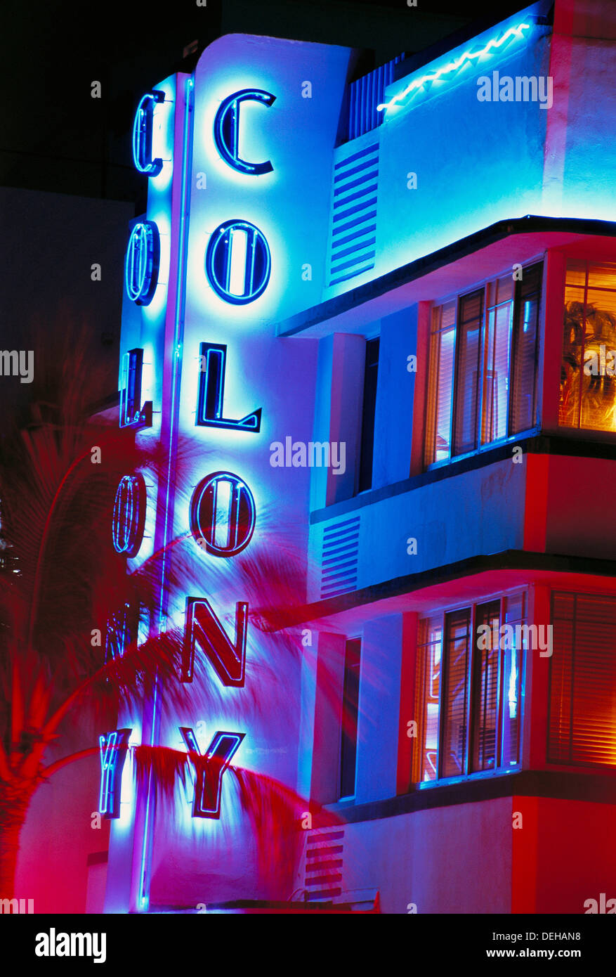 Colony Hotel, art deco district, South Beach, Miami Beach. Florida, USA