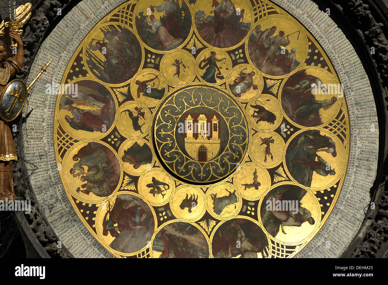 Medallion detail hi-res stock photography and images - Page 11 - Alamy