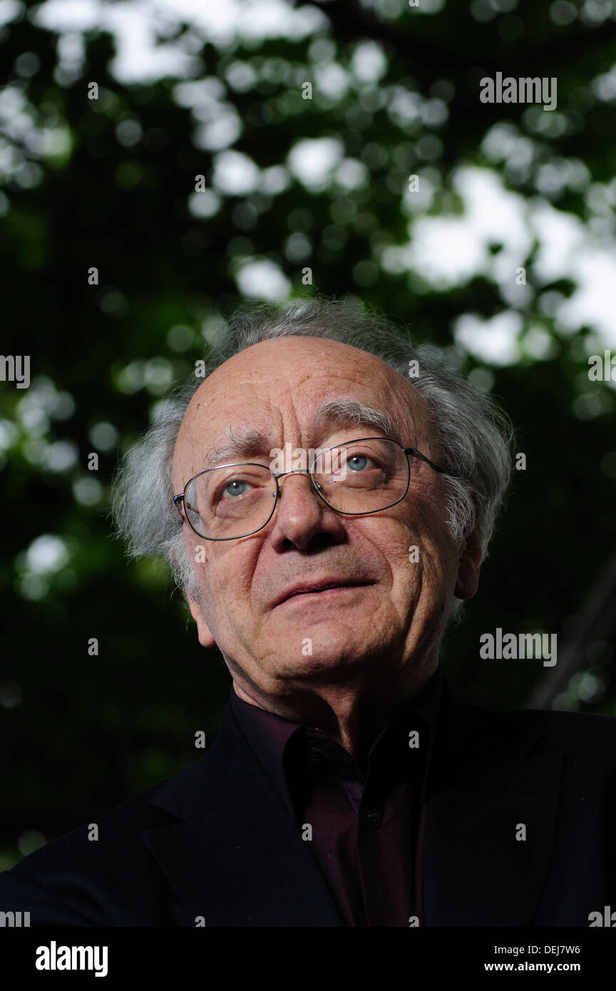 Alfred Brendel KBE, Austrian pianist, poet, artist, and author, attending the Edinburgh International Book Festival 2013 Stock Photo