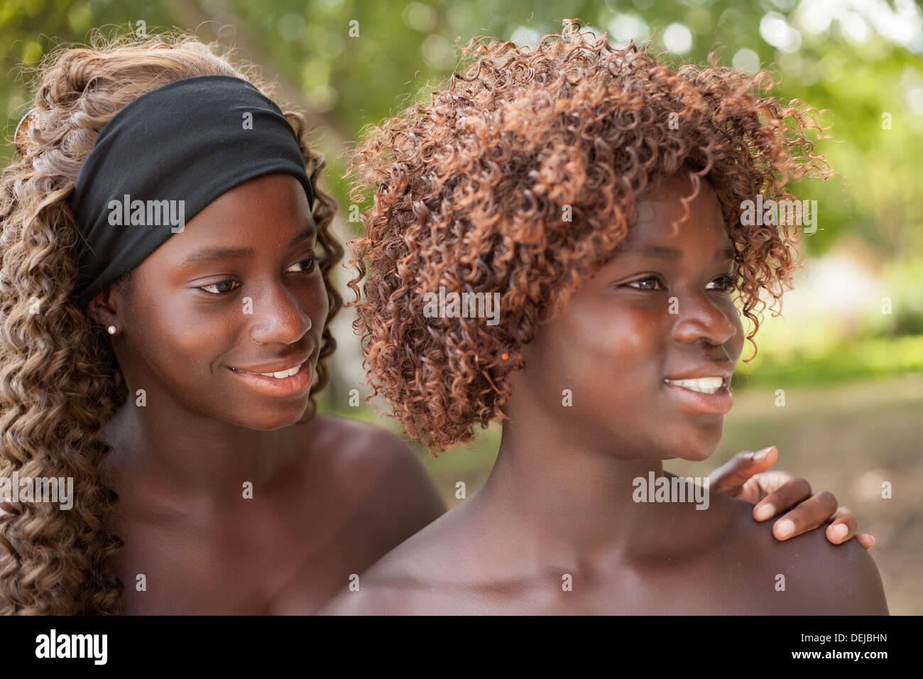Black african happy family hi-res stock photography and images - Alamy