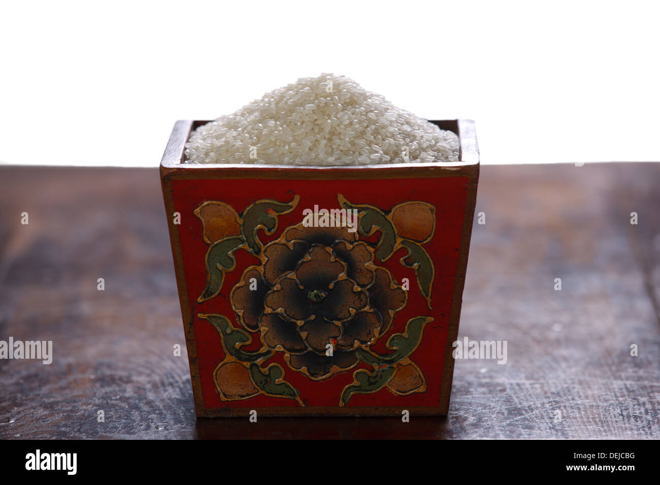 Pouring rice container hi-res stock photography and images - Alamy