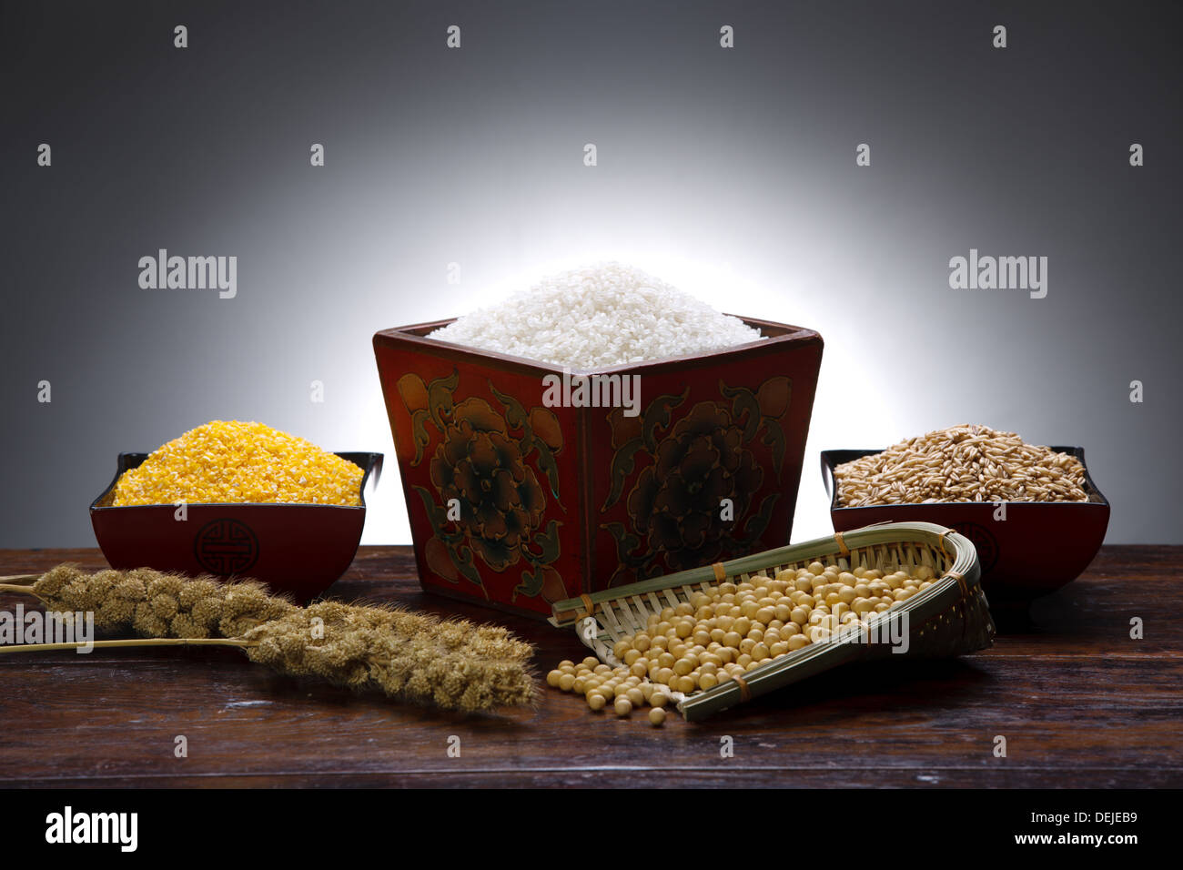 Rice,corn and wheat Stock Photo Alamy