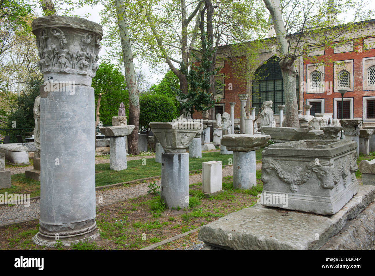Istanbul, Sultanahmet, Lapidarium im Hof des Archäologischen Museum Stock Photo