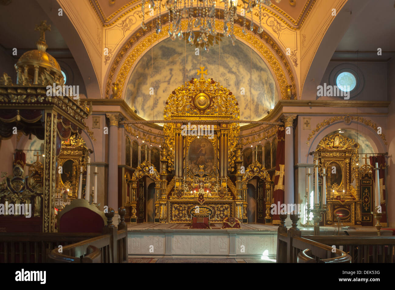 Istanbul, Kumkapi, armenische Patriachatskirche, Innenraum der Patriachatskirche Surp Asdvadzadzin Stock Photo