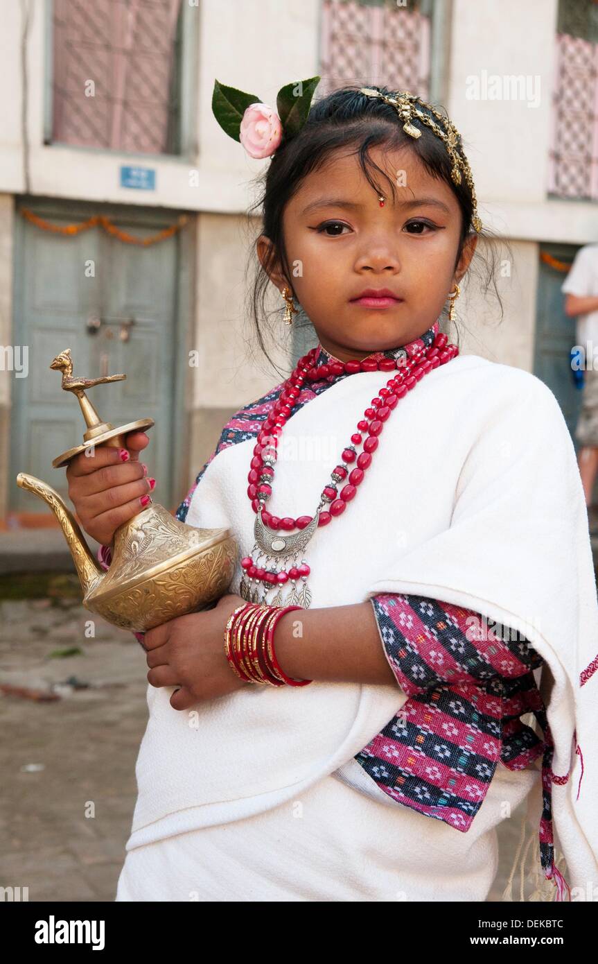 portrait of a young girl in traditional dress in Durbar Square, Kathmandu,  Nepal Stock Photo - Alamy