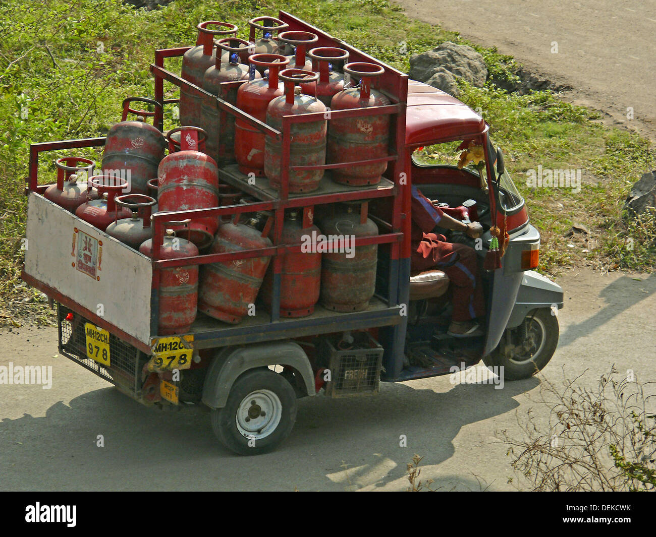A Tempo loaded with LPG gas cylinders Home use for trasportation and