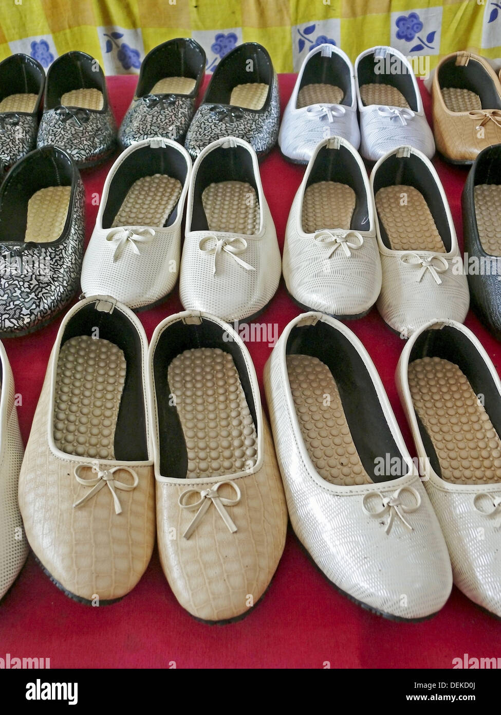 Traditional leather Shoes on display outside a shop Pune, Maharashtra ...