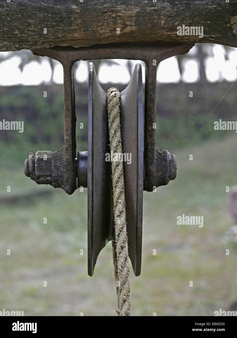 Water well pulley hires stock photography and images Alamy