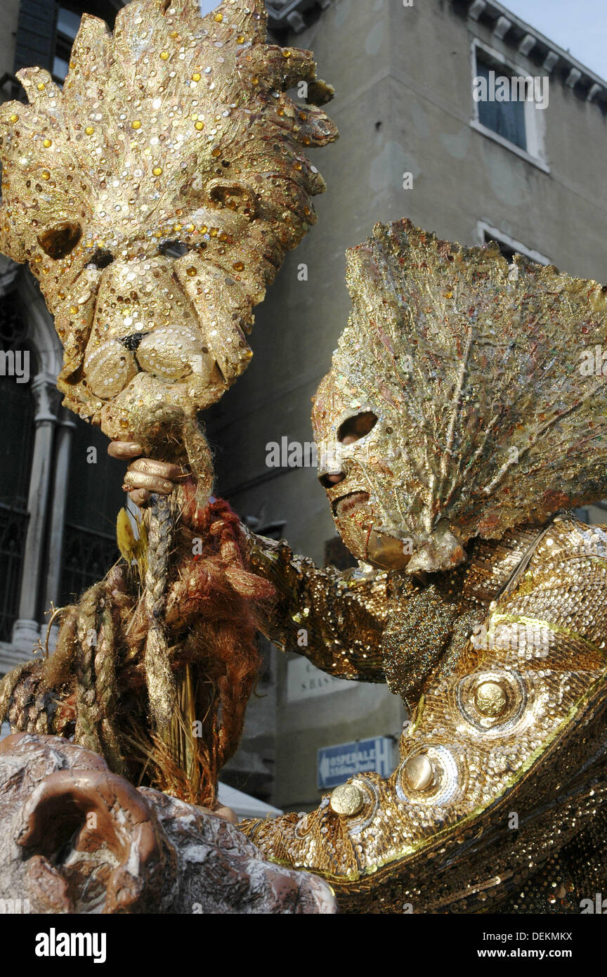 Venice carnival mask italy hi-res stock photography and images - Alamy