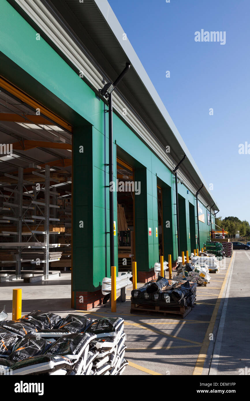 Warehouse doors hires stock photography and images Alamy