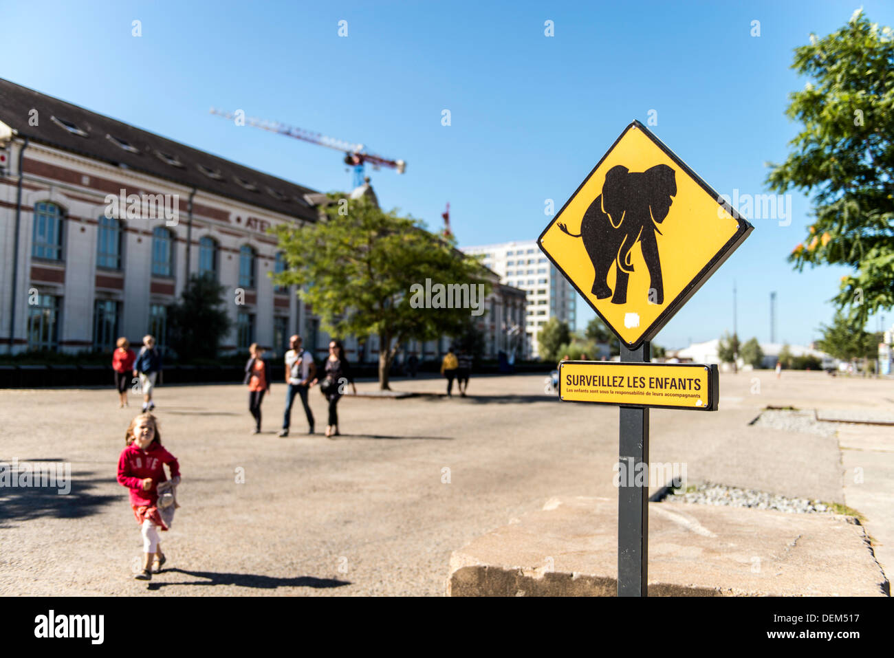 Elephant warning post at Les Machines de l'Ile Nantes France Stock Photo