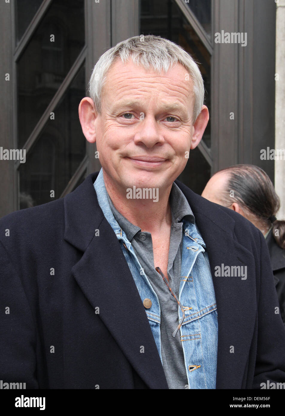 Martin clunes where hi-res stock photography and images - Alamy