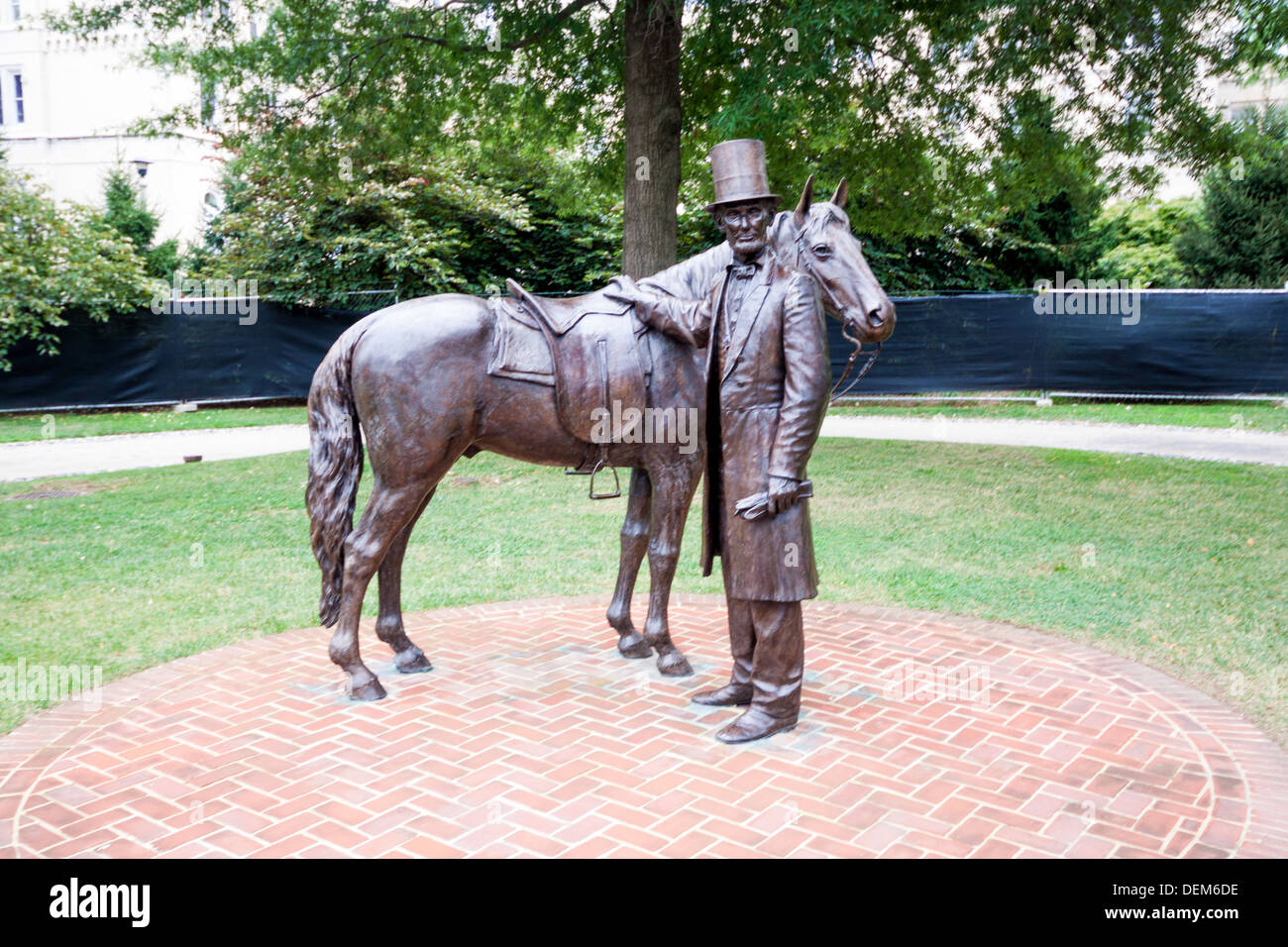 Bronze statue of Abraham Lincoln and the horse he would ride between the White House and the