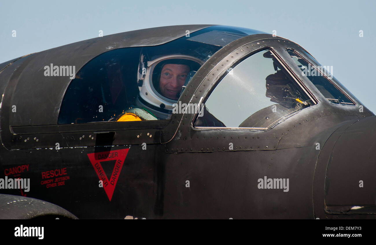 Actor Gary Sinise looks out the passenger cockpit of a U-2 Dragon Lady spy plane after returning from a high altitude flight to 70,000 feet June 8, 2011 from Beale Air Force Base, CA. The actor was visiting Beale to document the mission of the U-2 Dragon Lady and meet with Airmen to boost morale. Stock Photo